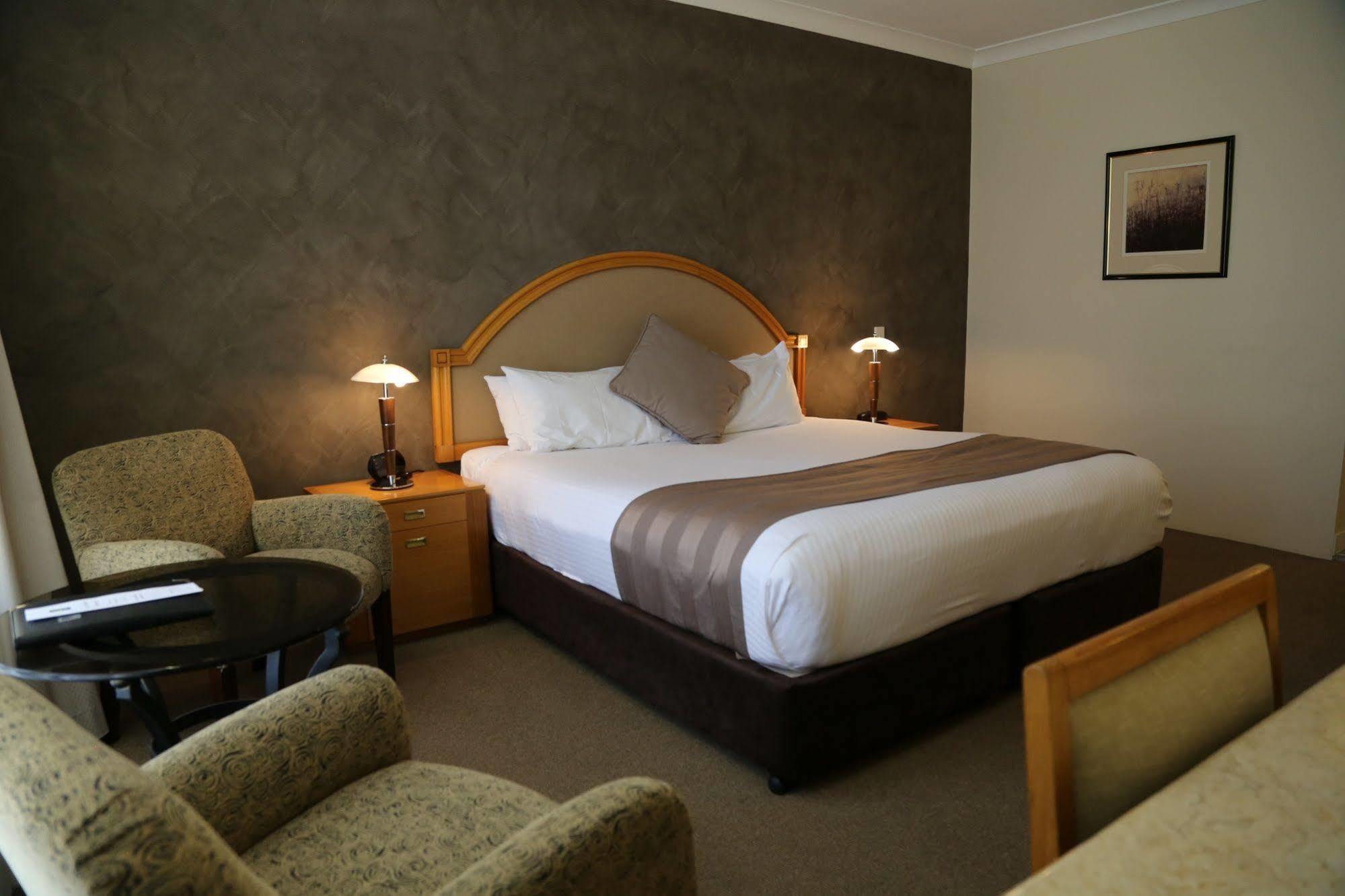 Quality Inn Dubbo International Buitenkant foto